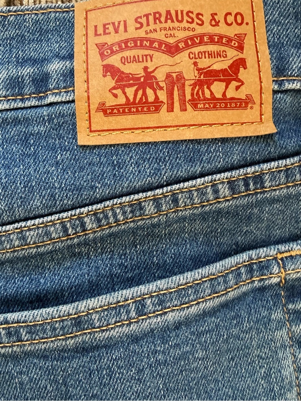 Levi’s Wedgie Straight Ankle Women's Jeans Button Fly Size 30 - Picture 2 of 7